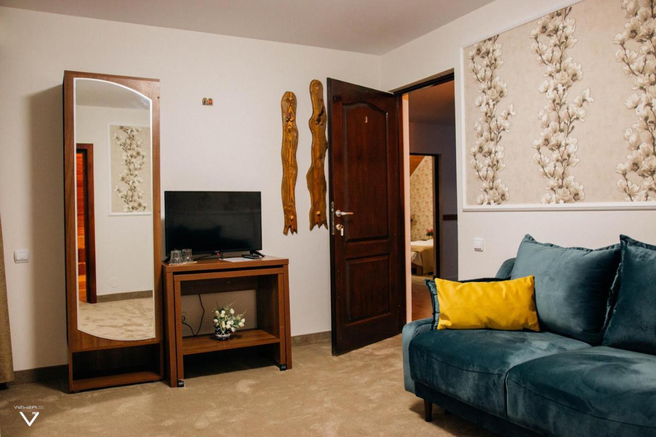 Hotel Casa Carmen à Dorna-Arini Extérieur photo