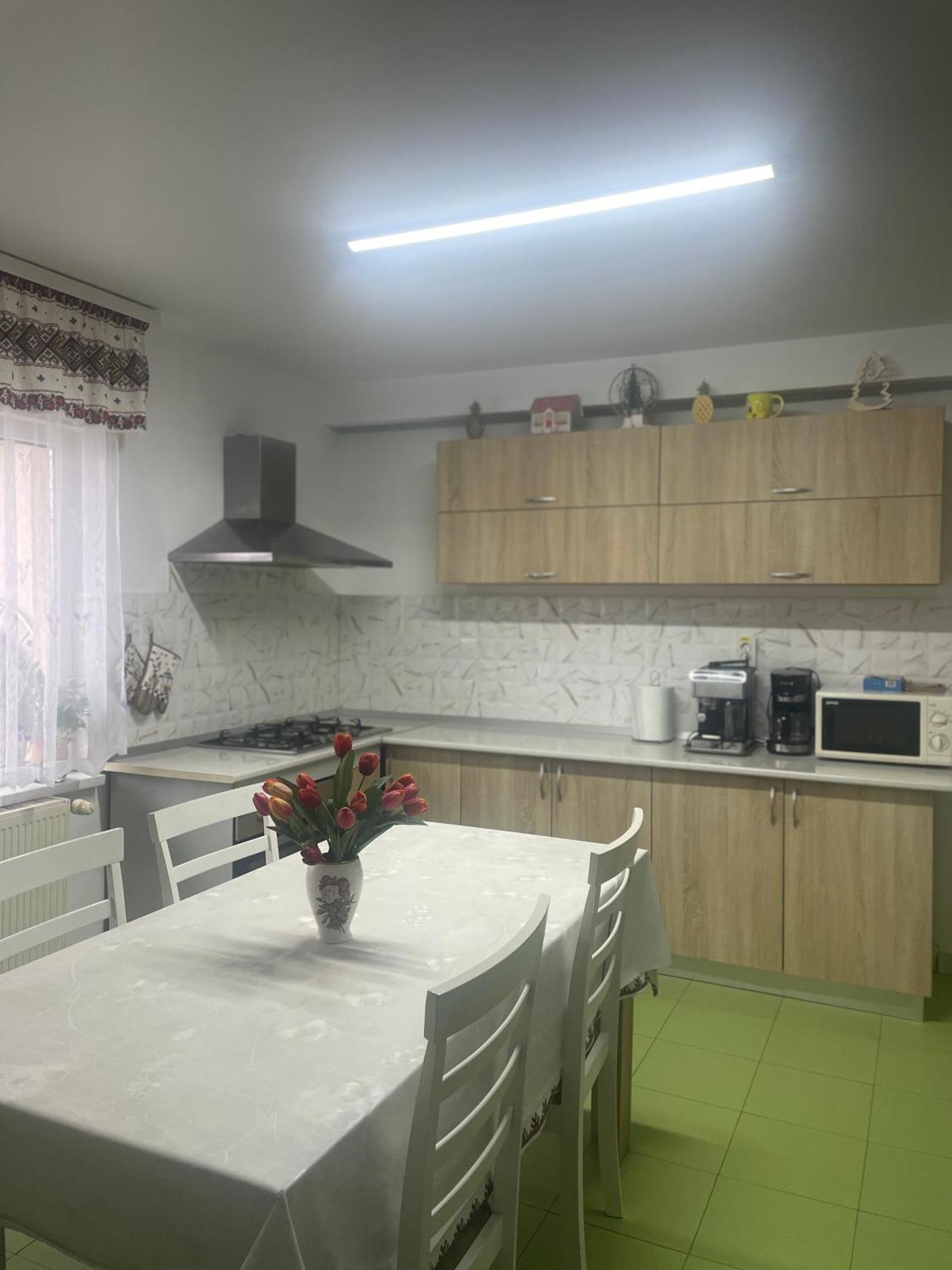 Hotel Casa Carmen à Dorna-Arini Extérieur photo